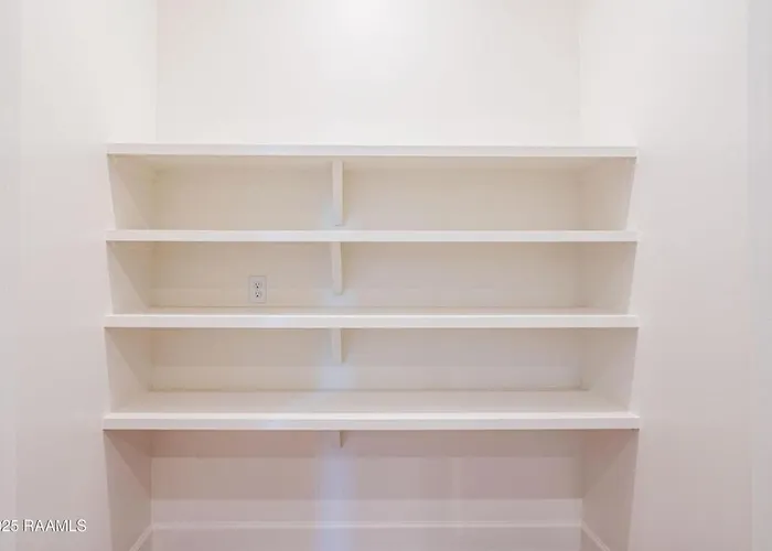 Modern 3br 2 And A Half Ba Townhome, Heart Of Town Lafayette